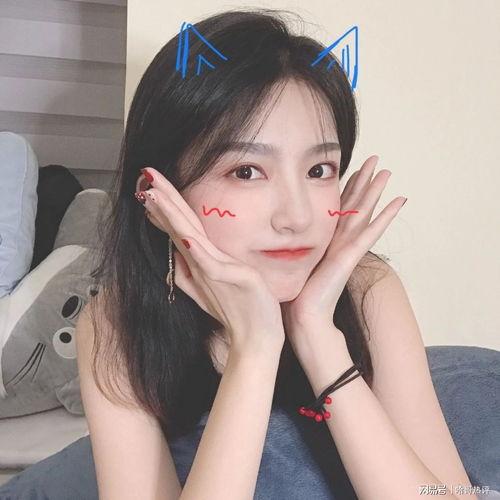 娱乐吃瓜酱的头像女生,揭秘网红头像背后的故事